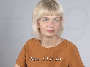 Mia_olivia