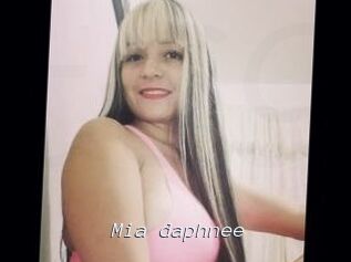 Mia_daphnee