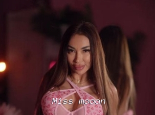 Miss_mooon