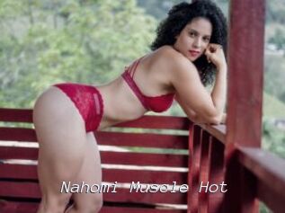 Nahomi_Muscle_Hot