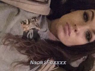 NaomiFoxxxx