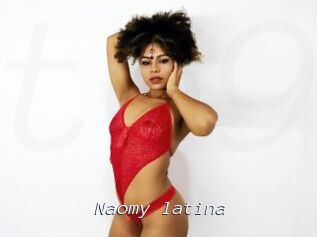 Naomy_latina