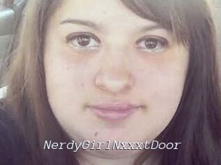 NerdyGirlNxxxtDoor