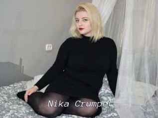 Nika_Crumpet