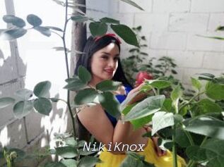 NikiKnox