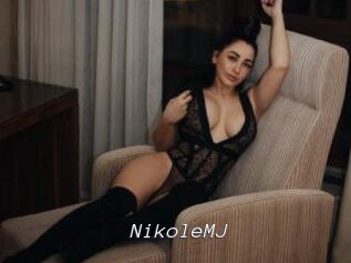 NikoleMJ