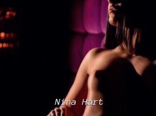 Nina_Hart