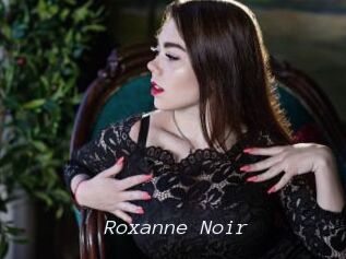 Roxanne_Noir