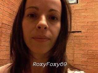 RoxyFoxy_69