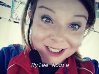 Rylee_Moore