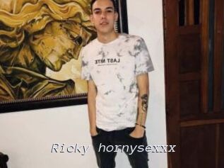 Ricky_hornysexxx