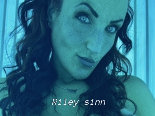Riley_sinn
