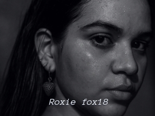 Roxie_fox18