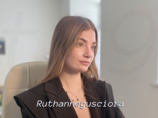 Ruthannegusciora