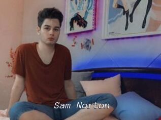 Sam_Norton