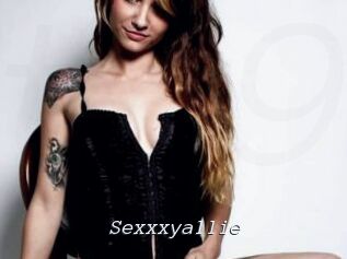 Sexxxyallie