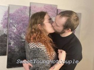 SweetYoungHotCouple