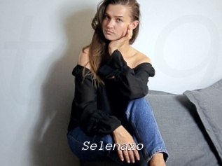 Selenaxo