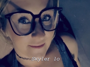 Skyler_lo