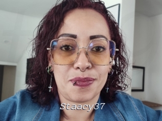 Staacy37