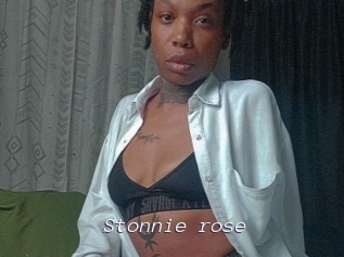 Stonnie_rose