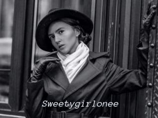 Sweetygirlonee
