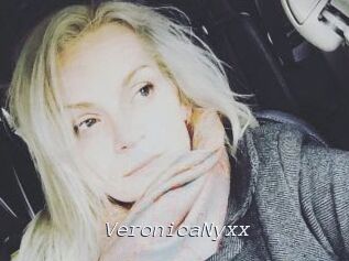 VeronicaNyxx