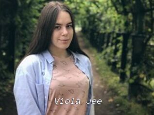 Viola_Jee