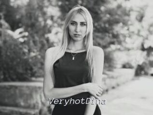 VeryhotDina