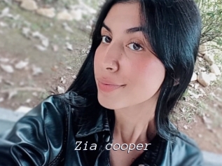 Zia_cooper